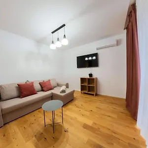 https://citadela-brand-new-1br-apartment-w-security.bucharesthotelsnow.com