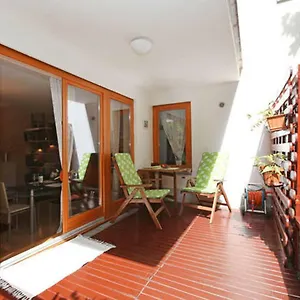 Apartmán Downtown Garden Isle In Urban Style-free Parking, Budapešť